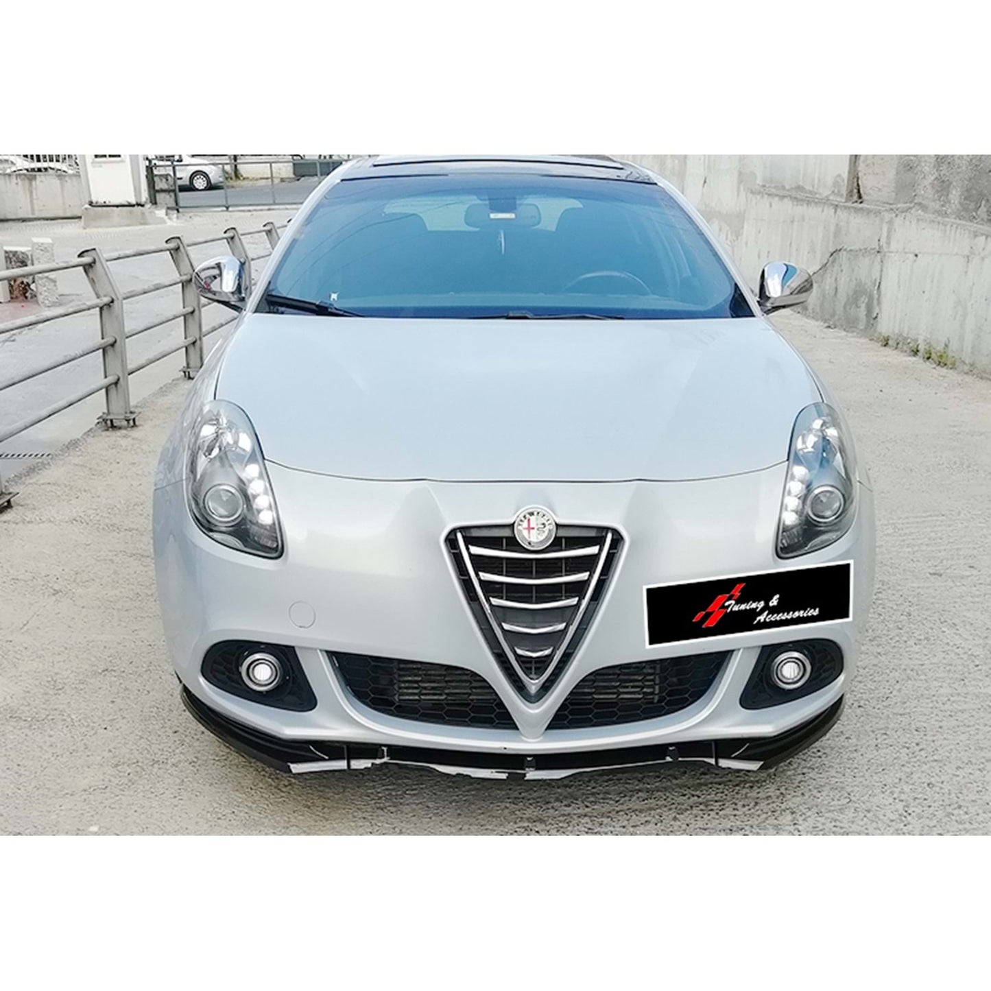 Eleron față pentru Alfa Romeo Giulietta 2010-2020 3 piese, lac negru piano