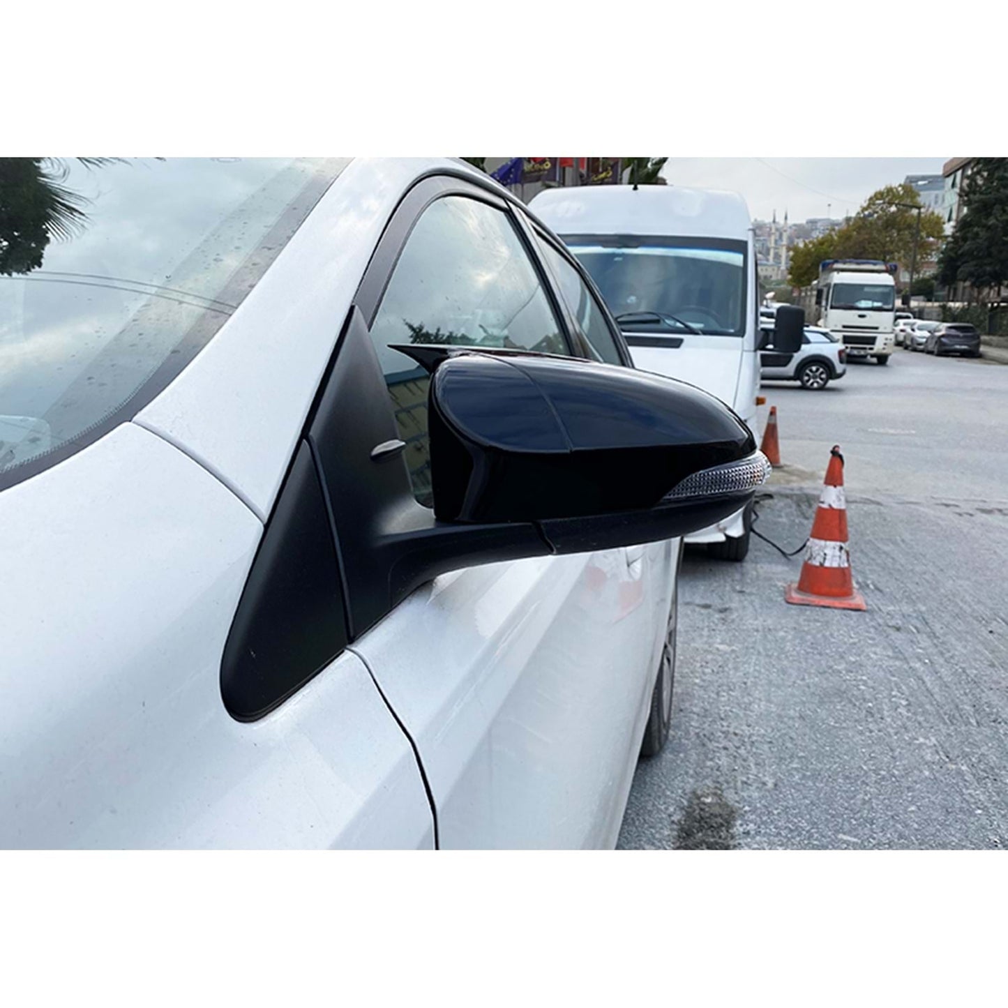 CARCASE OGLINZI PENTRU TOYOTA CHR 2016+