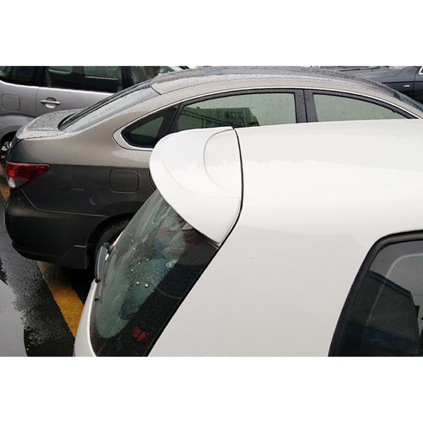 SPOILER SPATE PENTRU GOLF 6 - PREGĂTIT PENTRU VOPSIT