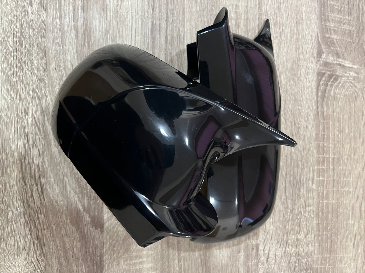 Huse oglindă design BATMAN pentru VW PASSAT B5 / B5.5 - lac negru piano