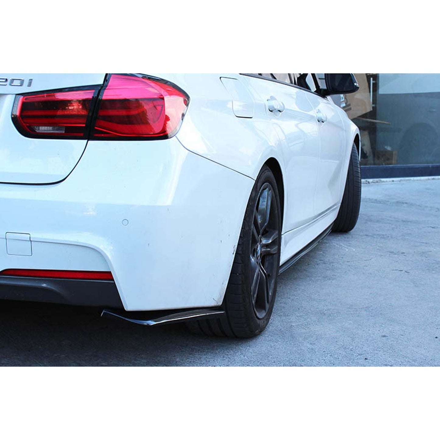 УНИВЕРСАЛНИ ЗАДНИ СПЛИТЕРИ