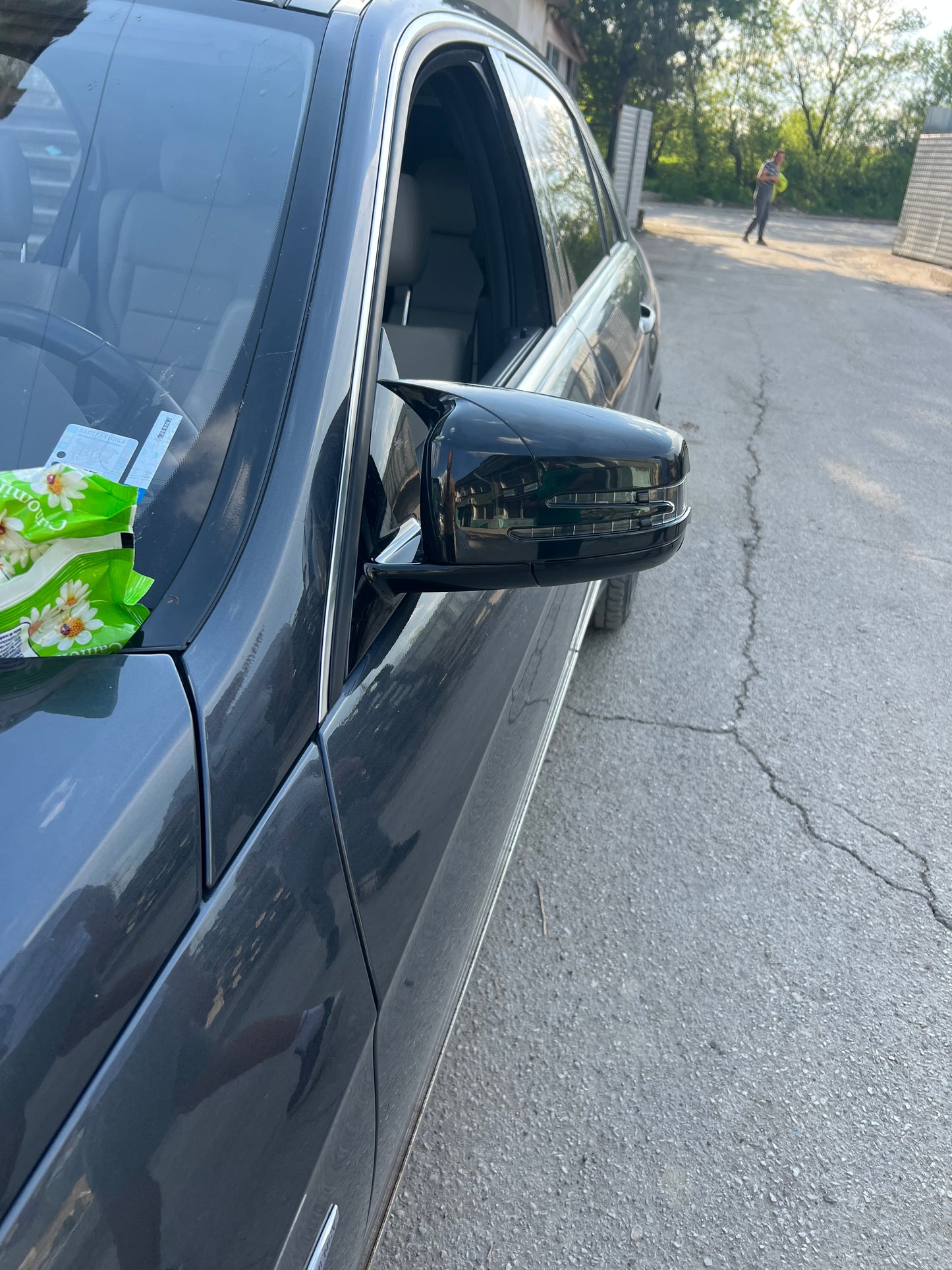 Capace oglinzi design BATMAN pentru Mercedes Clasa E W212 2009-2016 - lac negru piano