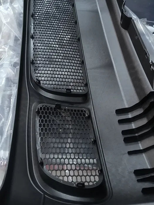 ПРЕДНА R32 БРОНЯ ЗА VW GOLF 4