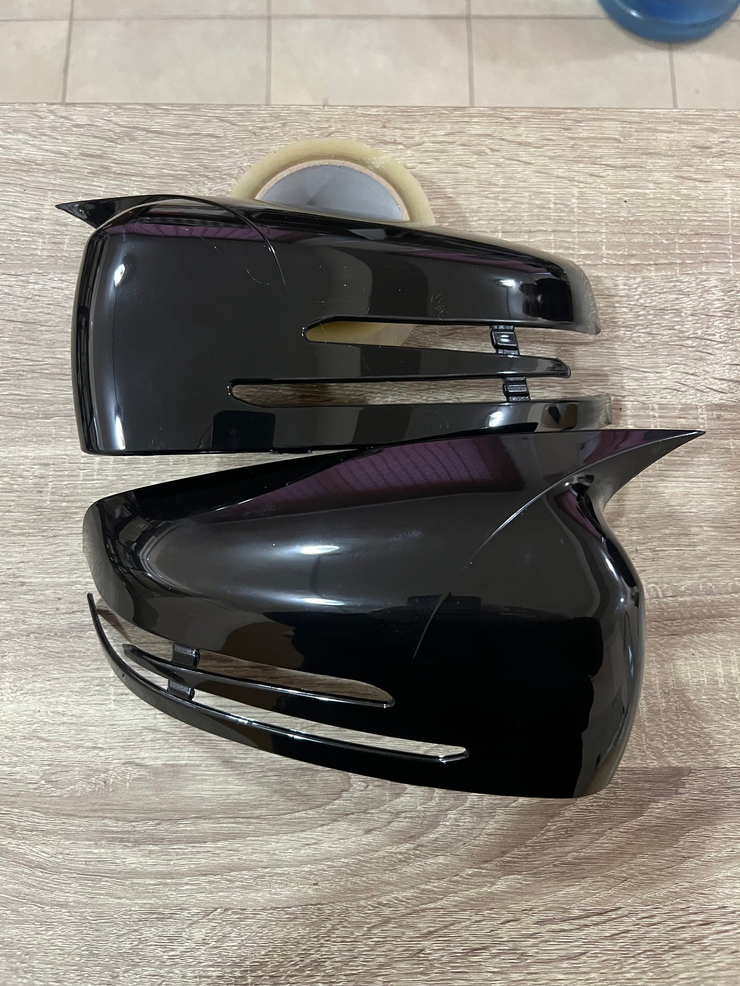 Capace oglinzi design BATMAN pentru Mercedes Clasa C W204 2007-2014 - lac negru piano