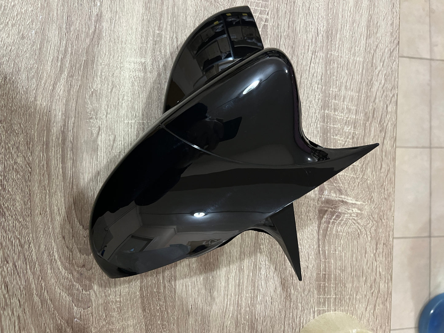 Huse oglindă design BATMAN pentru VW PASSAT B7 - lac negru piano