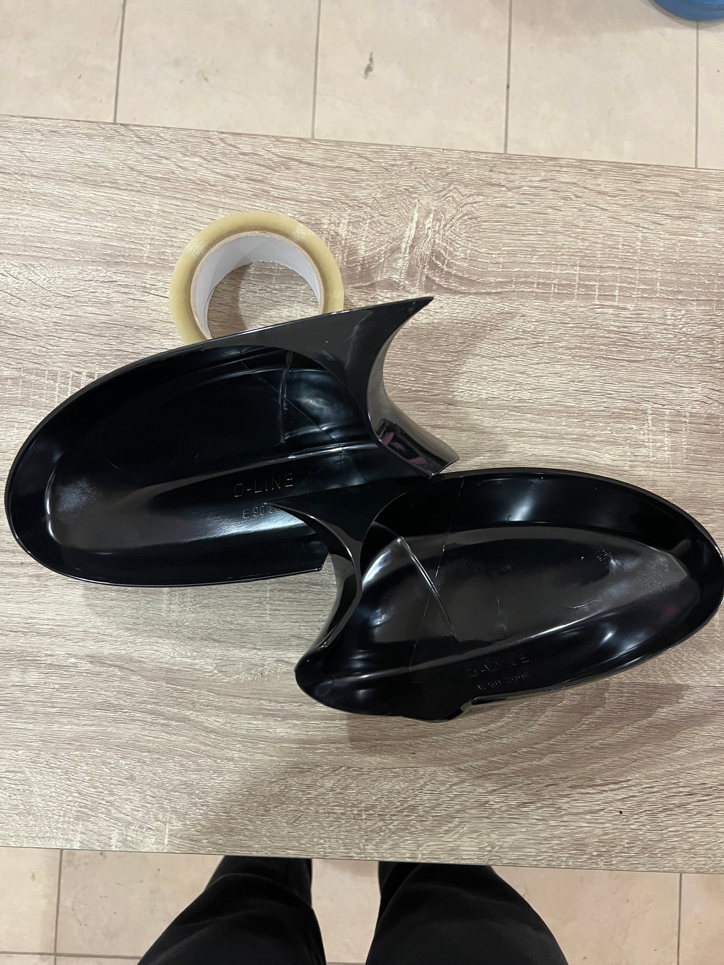 Капаци за огледала БАТМАН дизайн за BMW 3 серия E90 2004-2008 - черен пиано лак