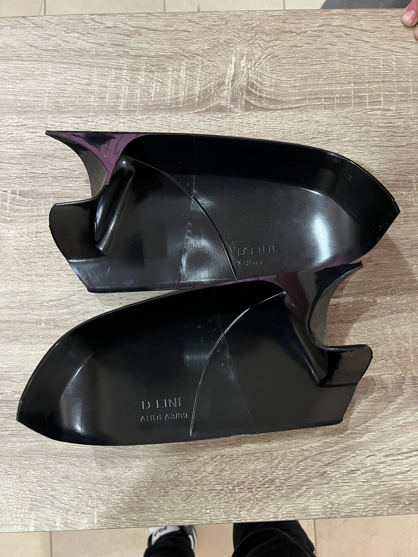 Carcase oglindă design BATMAN pentru AUDI A3 8P - 3 uși 2004-2007 - lac negru piano