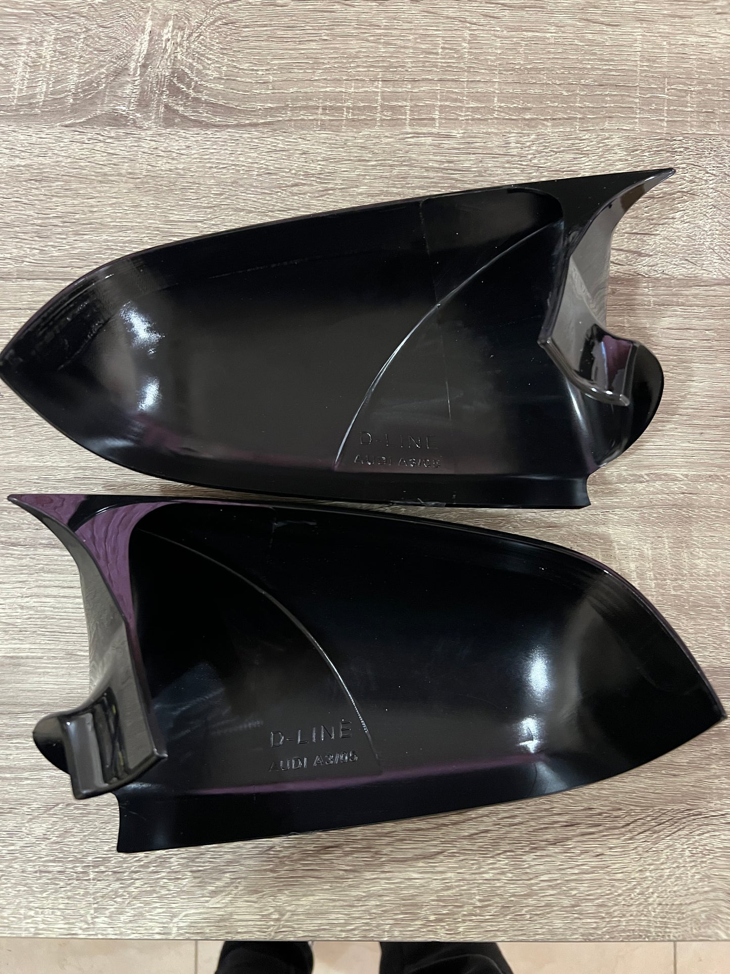 Huse oglindă design BATMAN pentru AUDI A6 C6 2004-2011 - lac negru piano