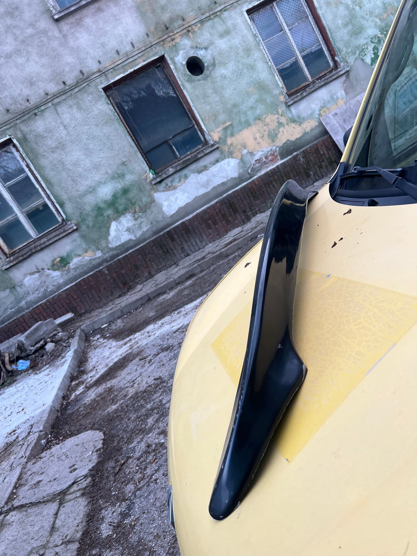 Спойлер за багажник стил CSL за BMW E60 черен пиано лак