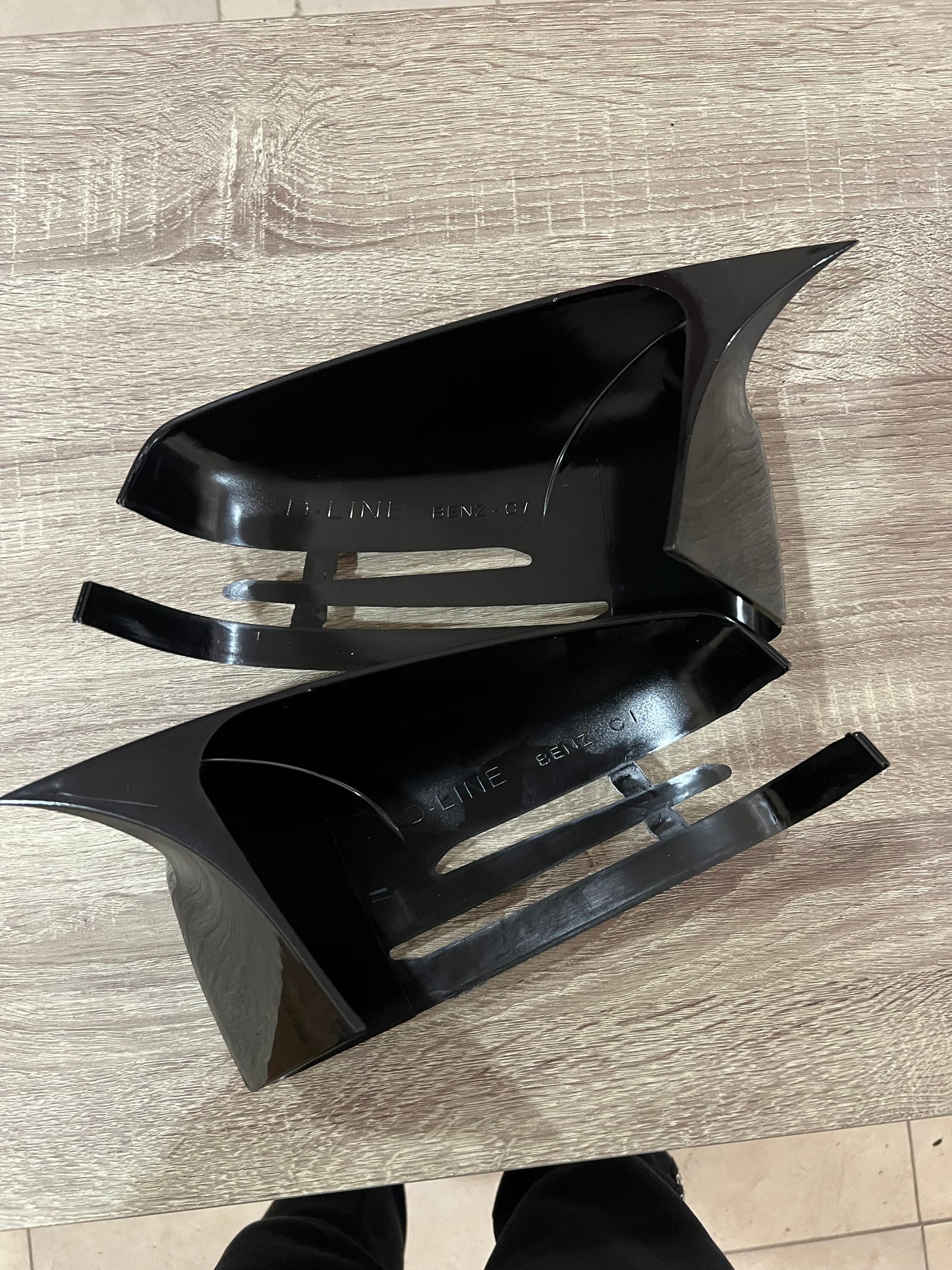 Capace oglinzi design BATMAN pentru Mercedes Clasa C W204 2007-2014 - lac negru piano