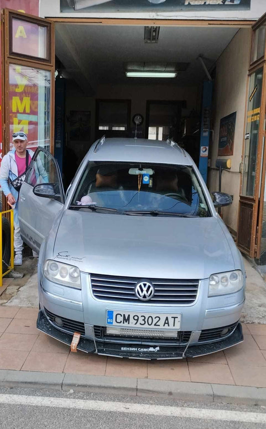 Huse oglindă design BATMAN pentru VW PASSAT B5 / B5.5 - lac negru piano