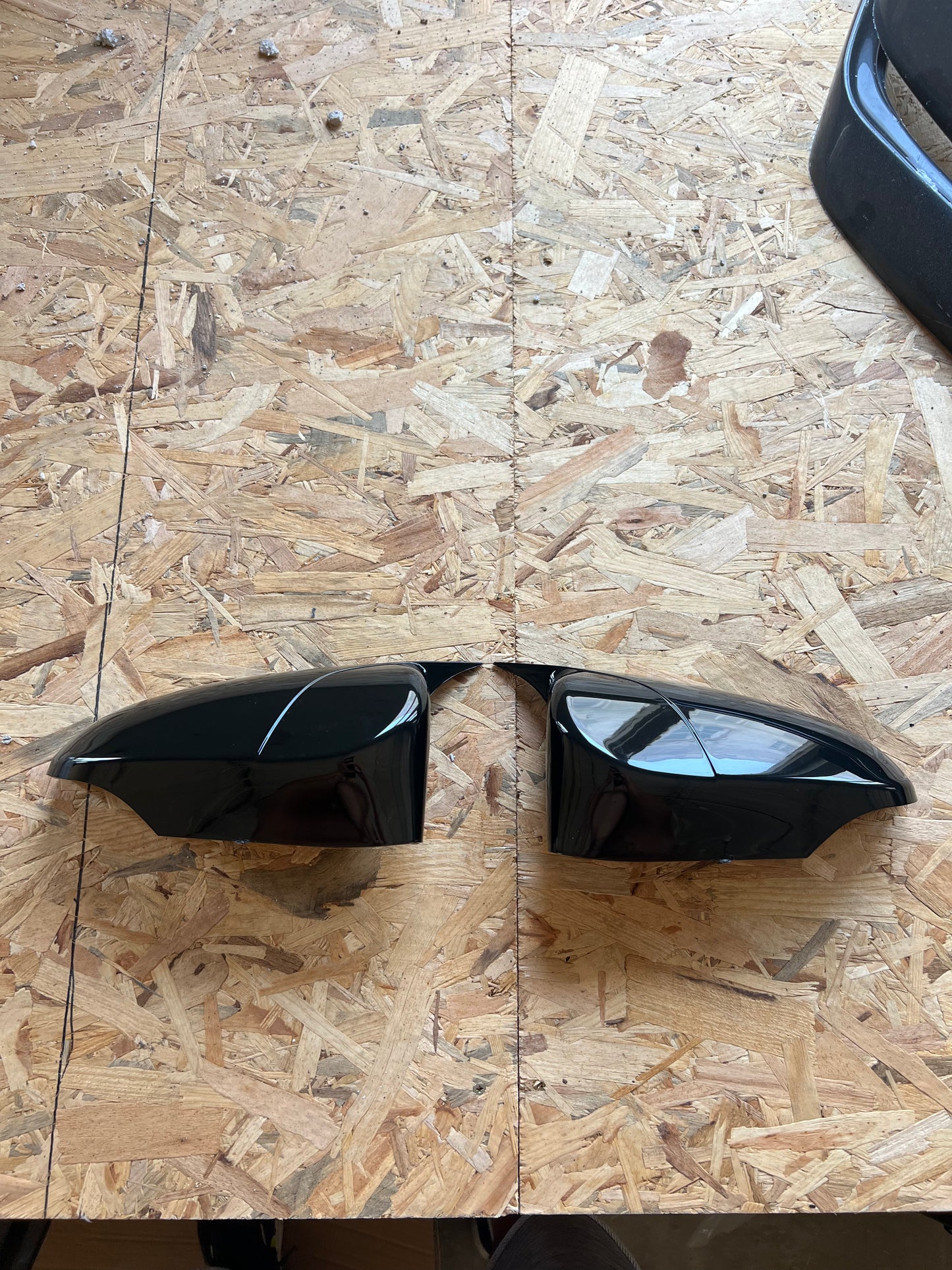 CARCASE OGLINZI PENTRU TOYOTA CHR 2016+