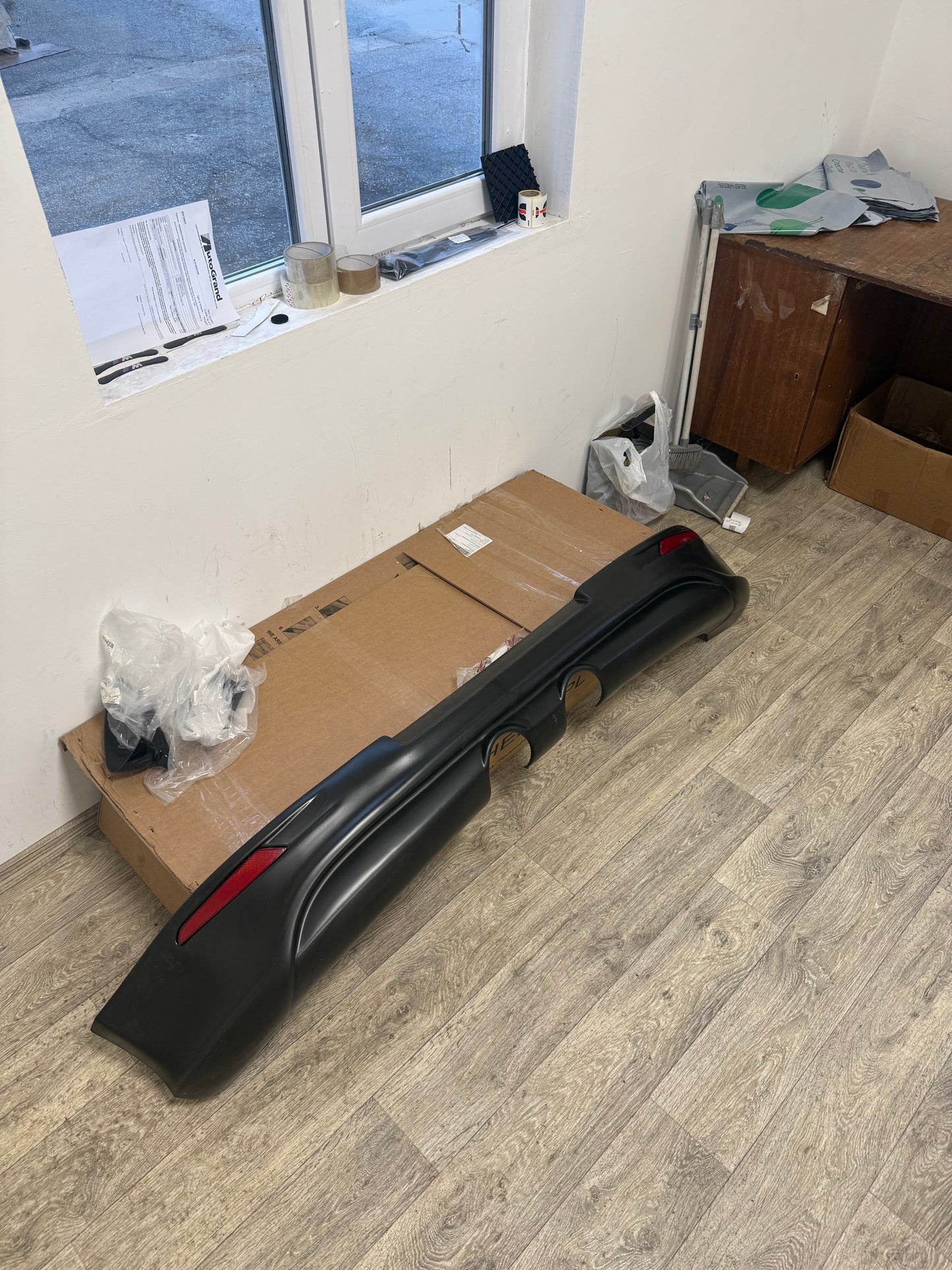 PREZENTARE BARĂ SPATE STIL R32 PENTRU GOLF 5